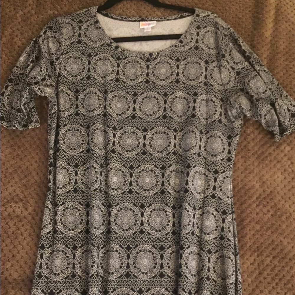 L LuLaRoe Julia - EUC